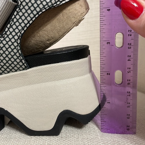 NWT Sorel Kinetic Wedge Sandal Size 11 - Picture 12 of 12